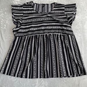 Emery Rose Shirt Women Plus 5XL Black White Geometric Stretch Flowing Long Tunic